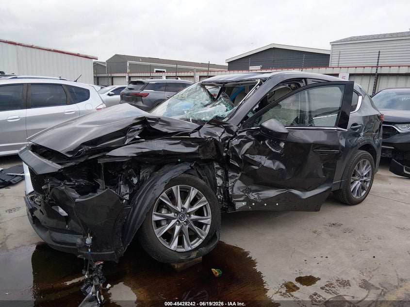 2019 Mazda Cx-5 VIN JM3KFADMXK1602161 IAAI salvage auction — LEFT SIDE, Salvage Title, sold $2,000 on 2026-08-22 (photo 6)