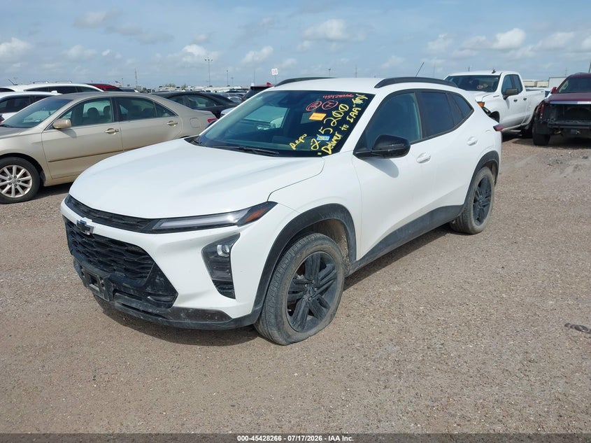 2025 Chevrolet Trax VIN KL77LKEPXSC215200 IAAI salvage auction — NORMAL WEAR, Original (Texas), sold $17,725 on 2026-07-22 (photo 2)