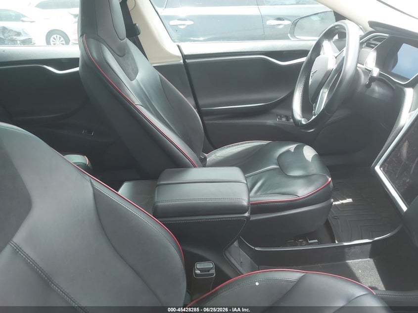 2014 Tesla Model s VIN 5YJSA1H11EFP40397 IAAI salvage auction — ELECTRICAL, Clear (Montana), sold $1,550 on 2026-07-14 (photo 5)