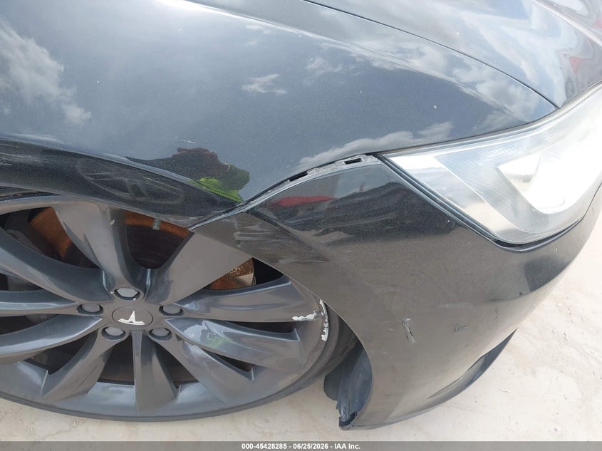 2014 Tesla Model s VIN 5YJSA1H11EFP40397 IAAI salvage auction — ELECTRICAL, Clear (Montana), sold $1,550 on 2026-07-14 (photo 6)
