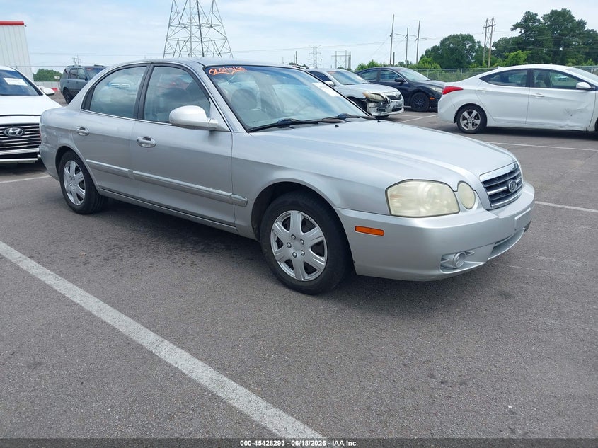 2005 Kia Optima VIN KNAGD126555387856 IAAI salvage auction — FRONT END, Clear (Tennessee), sold $500 on 2026-07-14 (photo 1)