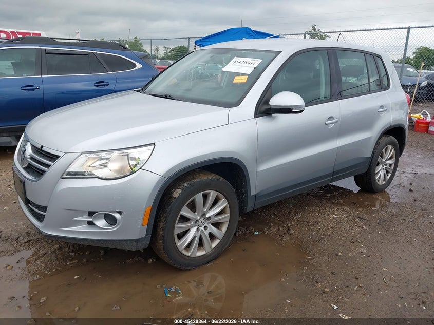 2009 Volkswagen Tiguan VIN WVGAV75N59W002643 IAAI salvage auction — REAR END, Salvage (Ohio), sold $825 on 2026-07-16 (photo 2)