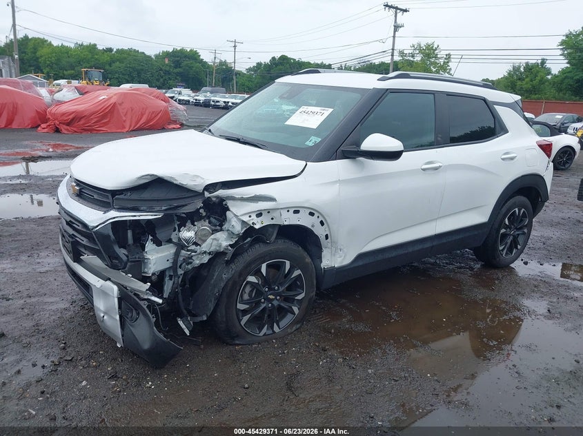 2023 Chevrolet Trailblazer VIN KL79MRSL6PB152433 IAAI salvage auction — FRONT & REAR, Salvage (Idaho), sold $4,450 on 2026-07-29 (photo 2)