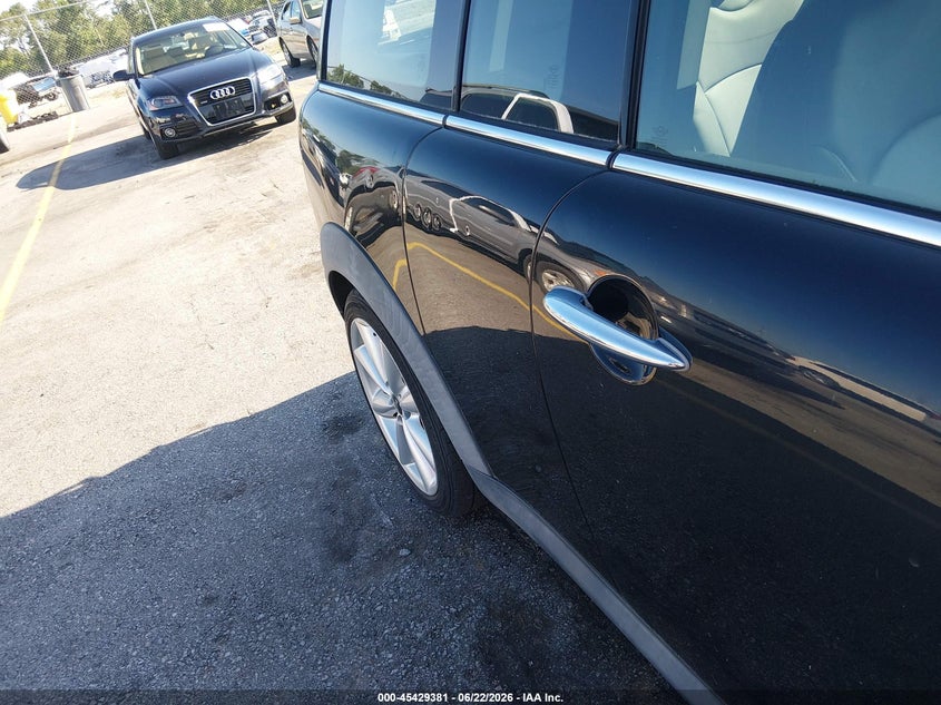 2012 Mini Clubman VIN WMWZG3C59CTY32299 IAAI salvage auction — NORMAL WEAR, Salvage Title, sold $850 on 2026-07-29 (photo 6)