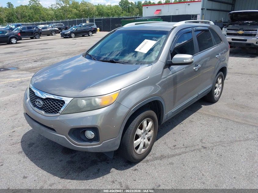 2011 Kia Sorento VIN 5XYKT3A14BG103847 IAAI salvage auction — NORMAL WEAR, Repossession Paperwork (South Carolina), sold $375 on 2026-07-29 (photo 2)