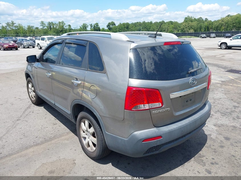 2011 Kia Sorento VIN 5XYKT3A14BG103847 IAAI salvage auction — NORMAL WEAR, Repossession Paperwork (South Carolina), sold $375 on 2026-07-29 (photo 3)