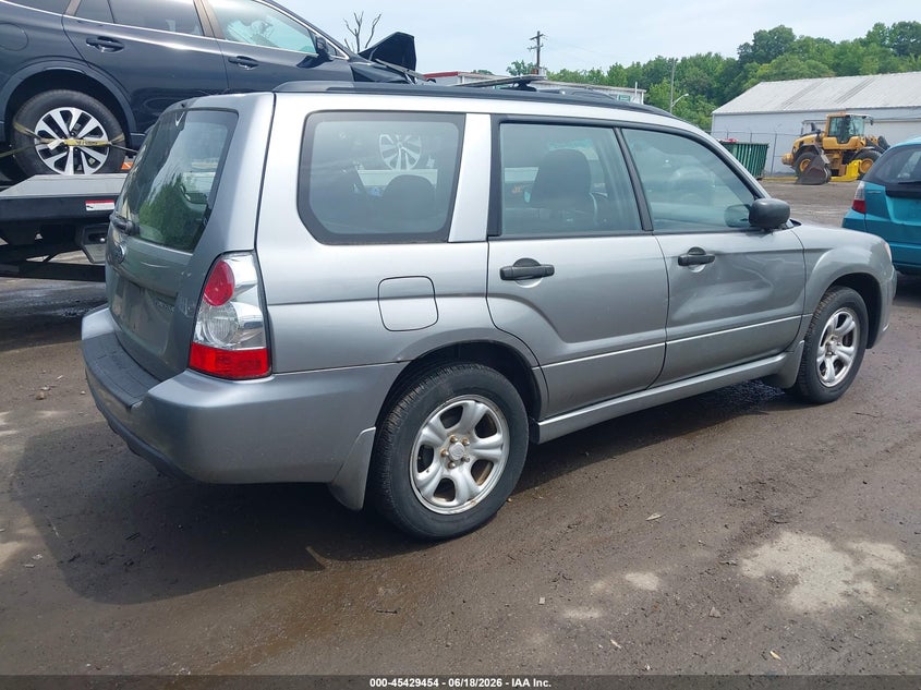 2007 Subaru Forester VIN JF1SG63677H734997 IAAI salvage auction — NORMAL WEAR, Clear (Maryland), sold $450 on 2026-07-14 (photo 4)
