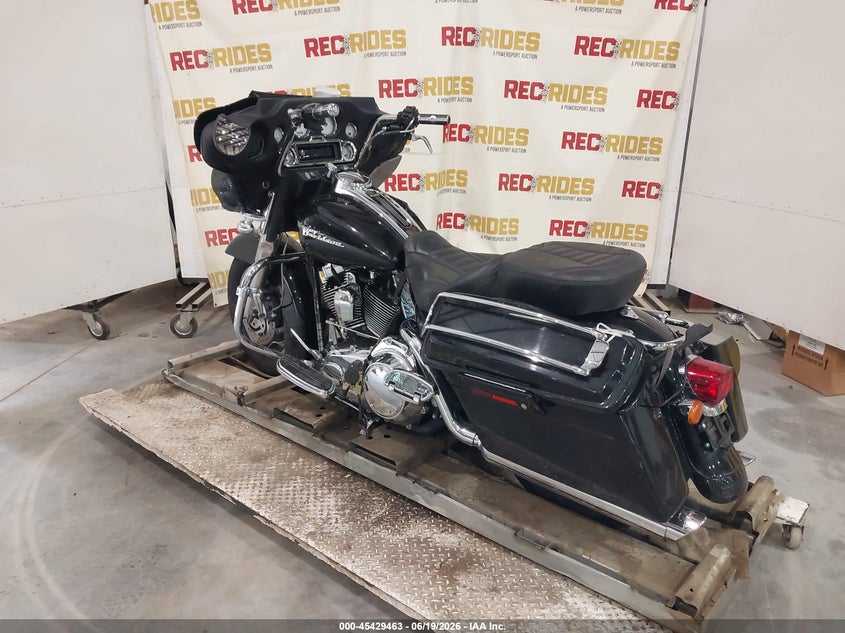 2007 Harley-davidson Flhx VIN 1HD1KB4107Y669778 IAAI salvage auction — RIGHT SIDE, Salvage (Georgia), sold $575 on 2026-09-10 (photo 3)