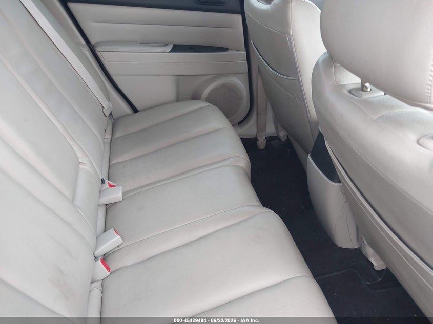 2011 Mazda Cx-7 VIN JM3ER2B54B0391129 IAAI salvage auction — NORMAL WEAR, Clear (Illinois), sold $375 on 2026-07-15 (photo 8)