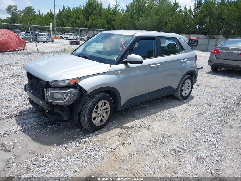2022 Hyundai Venue VIN KMHRB8A3XNU153893 IAAI salvage auction — FRONT END, Certificate Of Destruction (Florida), sold $2,600 on 2026-07-16 (photo 2)