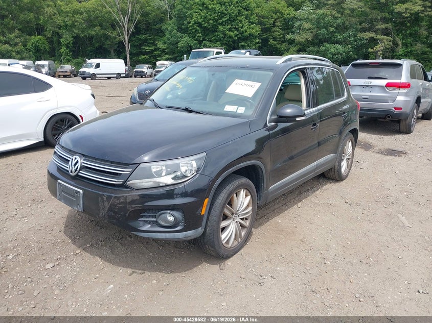 2012 Volkswagen Tiguan VIN WVGBV7AX5CW539595 IAAI salvage auction — NORMAL WEAR, Clear (New York), sold $450 on 2026-07-14 (photo 2)