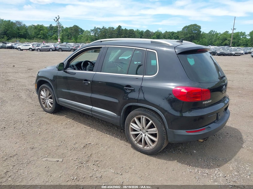 2012 Volkswagen Tiguan VIN WVGBV7AX5CW539595 IAAI salvage auction — NORMAL WEAR, Clear (New York), sold $450 on 2026-07-14 (photo 3)