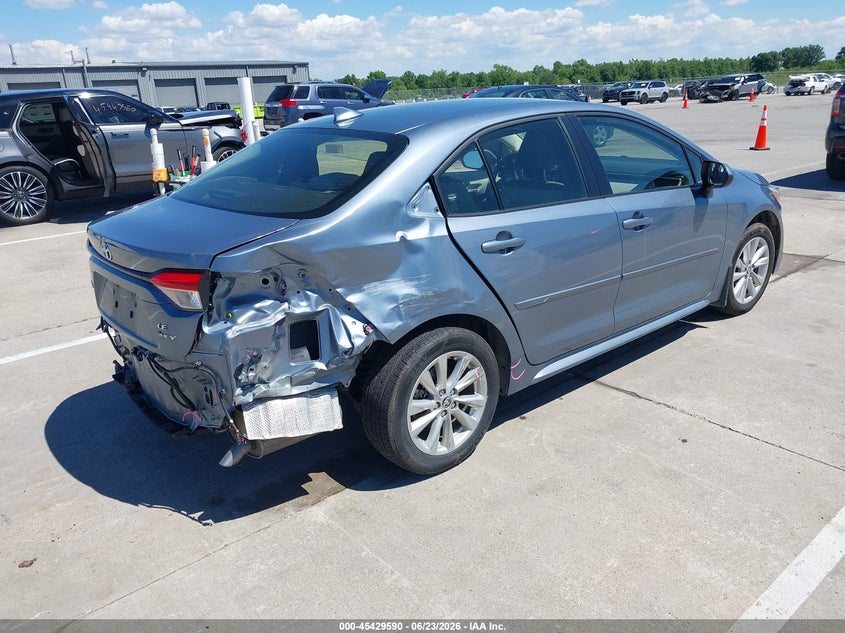 2025 Toyota Corolla VIN JTDBCMFEXSJ037726 IAAI salvage auction — REAR END, Salvage (Indiana), sold $7,600 on 2026-07-24 (photo 4)