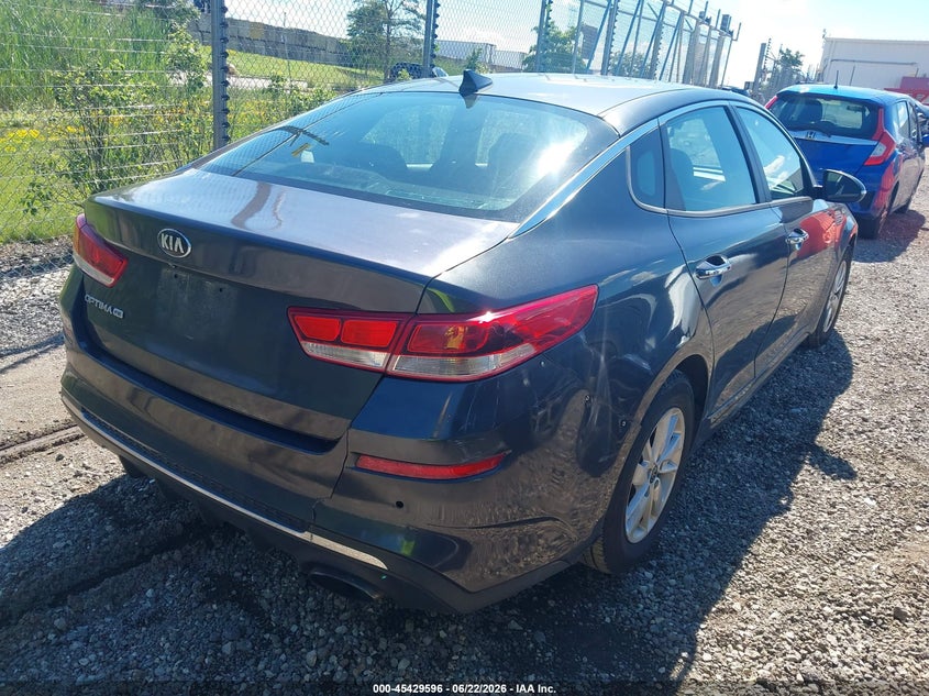 2019 Kia Optima VIN 5XXGT4L33KG277813 IAAI salvage auction — NORMAL WEAR, Clear (Illinois), sold $875 on 2026-07-29 (photo 4)