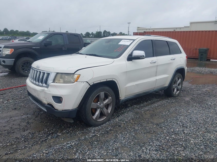 2011 Jeep Grand cherokee VIN 1J4RS6GG1BC611402 IAAI salvage auction — FRONT END, Salvage (Georgia), sold $850 on 2026-08-08 (photo 2)