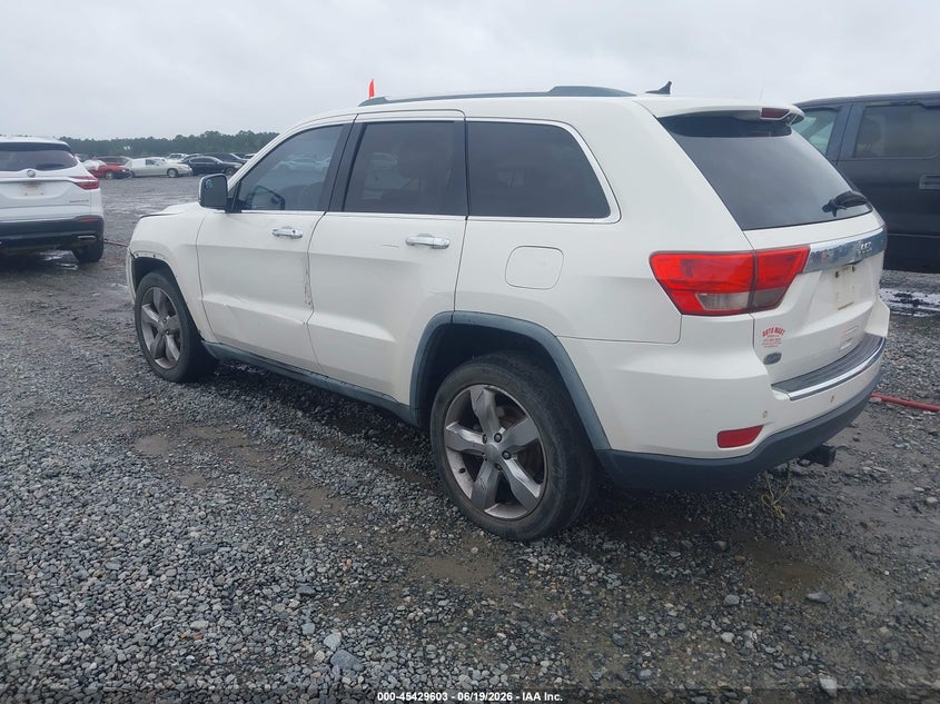 2011 Jeep Grand cherokee VIN 1J4RS6GG1BC611402 IAAI salvage auction — FRONT END, Salvage (Georgia), sold $850 on 2026-08-08 (photo 3)