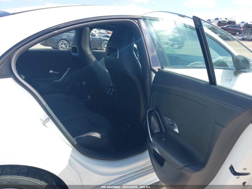 2020 Mercedes-benz Cla-klasse VIN WDD5J4GBXLN023476 IAAI salvage auction — FRONT END, Salvage Title, sold $12,200 on 2026-08-06 (photo 8)