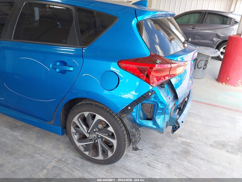 2017 Toyota Corolla VIN JTNKARJE1HJ530158 IAAI salvage auction — FRONT & REAR, Salvage Title, sold $3,325 on 2026-07-29 (photo 6)