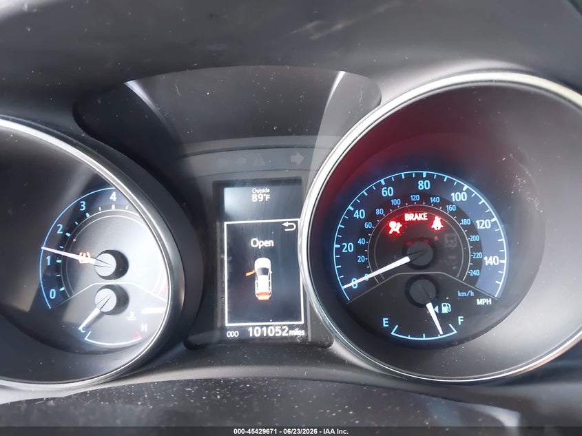 2017 Toyota Corolla VIN JTNKARJE1HJ530158 IAAI salvage auction — FRONT & REAR, Salvage Title, sold $3,325 on 2026-07-29 (photo 7)