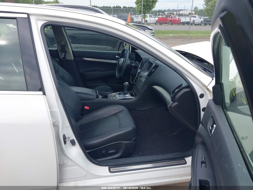 2015 Infiniti Q40 VIN JN1CV6AR6FM521873 IAAI salvage auction — FRONT END, Salvage Title, sold $1,100 on 2026-07-28 (photo 5)