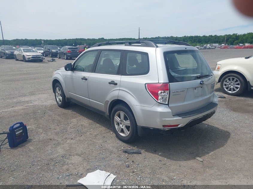 2011 Subaru Forester VIN JF2SHABC0BH766315 IAAI salvage auction — NORMAL WEAR, Clear (Delaware), sold $400 on 2026-07-27 (photo 3)