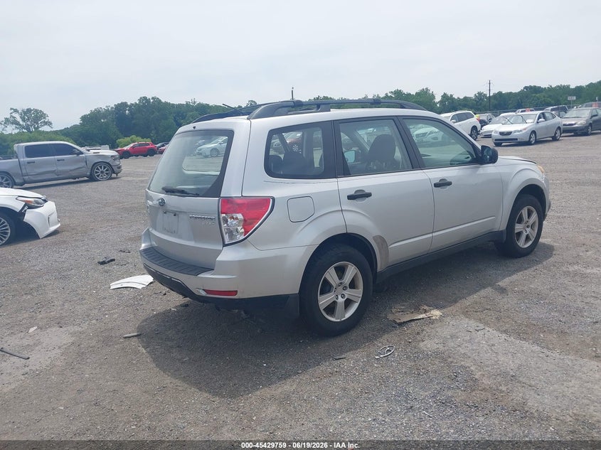 2011 Subaru Forester VIN JF2SHABC0BH766315 IAAI salvage auction — NORMAL WEAR, Clear (Delaware), sold $400 on 2026-07-27 (photo 4)