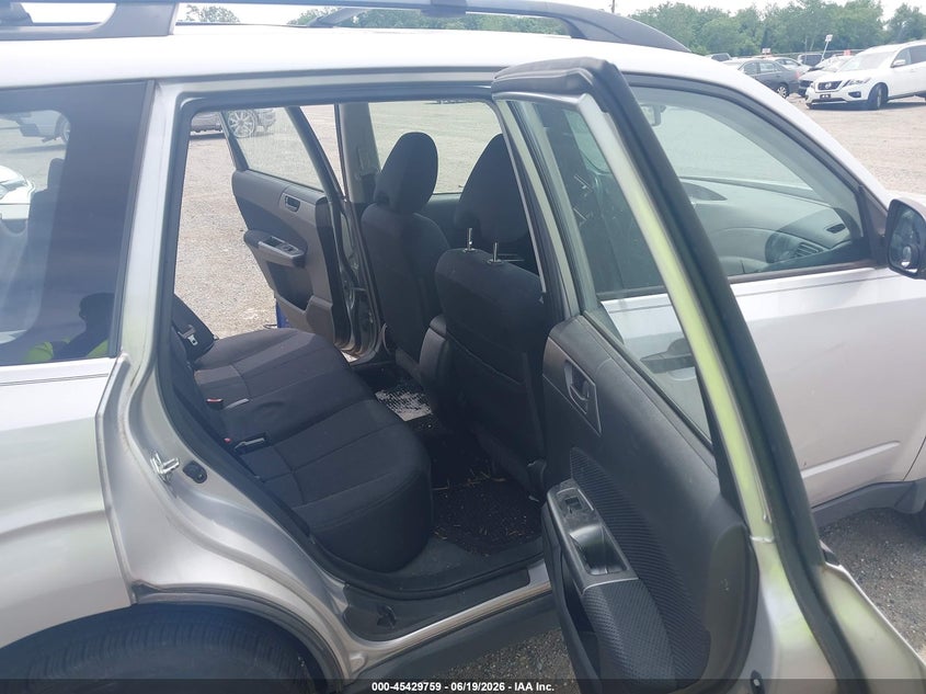 2011 Subaru Forester VIN JF2SHABC0BH766315 IAAI salvage auction — NORMAL WEAR, Clear (Delaware), sold $400 on 2026-07-27 (photo 8)