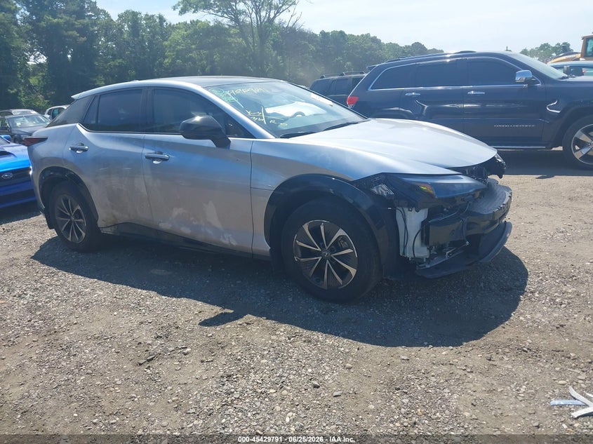2025 Lexus Rz VIN JTJABABB8SA011924 — IAAI salvage auction photo