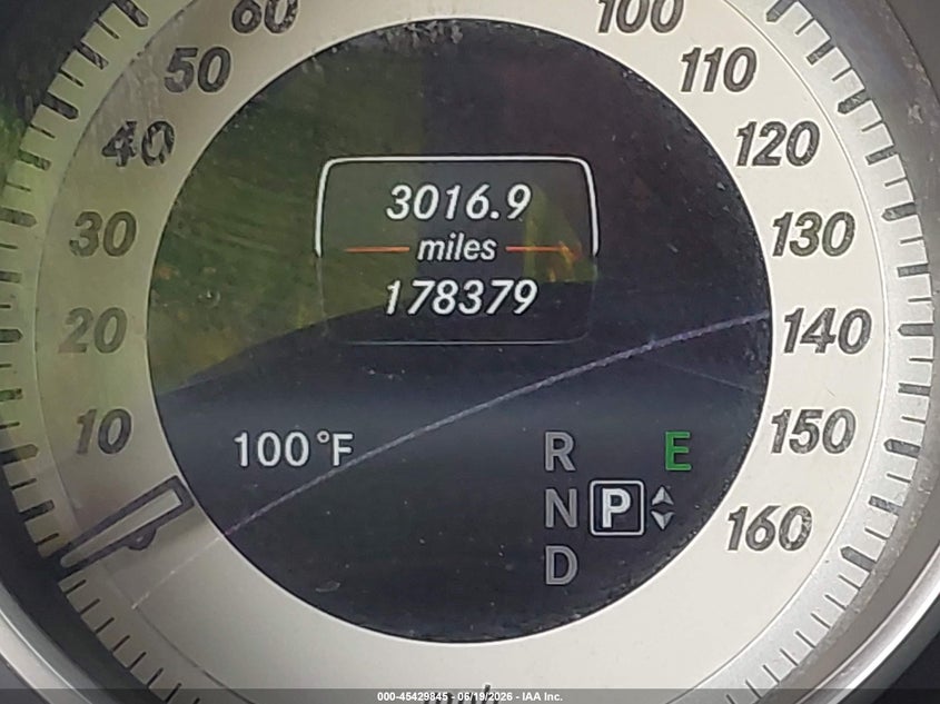 2016 Mercedes-benz E-klasse VIN WDDHF5KB5GB243949 IAAI salvage auction — FRONT & REAR, Original (Texas), sold $1,100 on 2026-07-31 (photo 7)