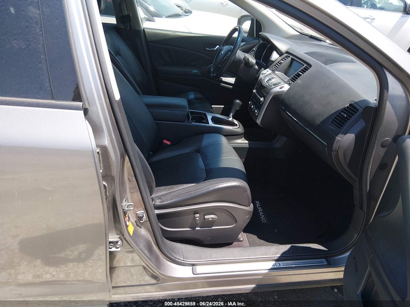 2009 Nissan Murano VIN JN8AZ18W79W125200 IAAI salvage auction — NORMAL WEAR, Regular Certificate (Iowa), sold $375 on 2026-07-13 (photo 5)