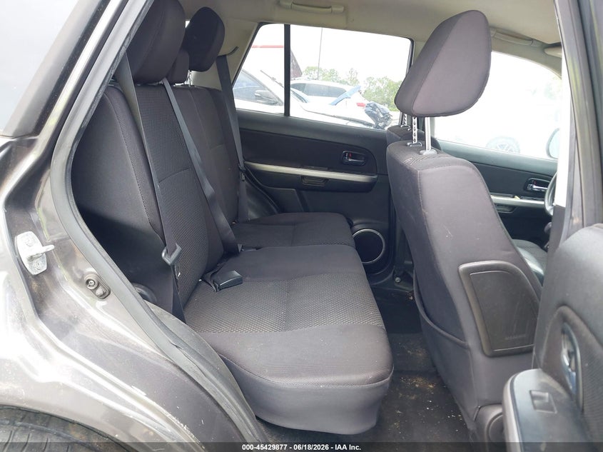 2011 Suzuki Grand vitara VIN JS3TE0D2XB4101201 IAAI salvage auction — NORMAL WEAR, Clear (Texas), sold $1,800 on 2026-07-20 (photo 8)