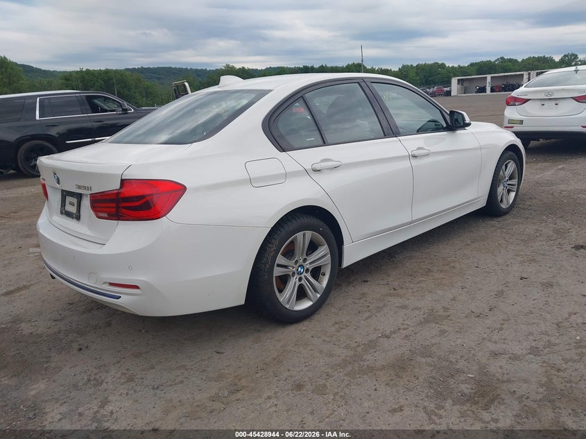 2016 BMW 3 series VIN WBA8E3G56GNU00064 IAAI salvage auction — NORMAL WEAR, Clear (New Jersey), sold $1,300 on 2026-07-11 (photo 4)