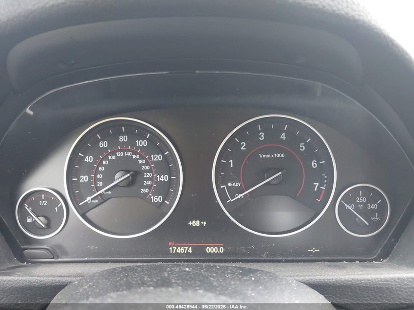 2016 BMW 3 series VIN WBA8E3G56GNU00064 IAAI salvage auction — NORMAL WEAR, Clear (New Jersey), sold $1,300 on 2026-07-11 (photo 7)