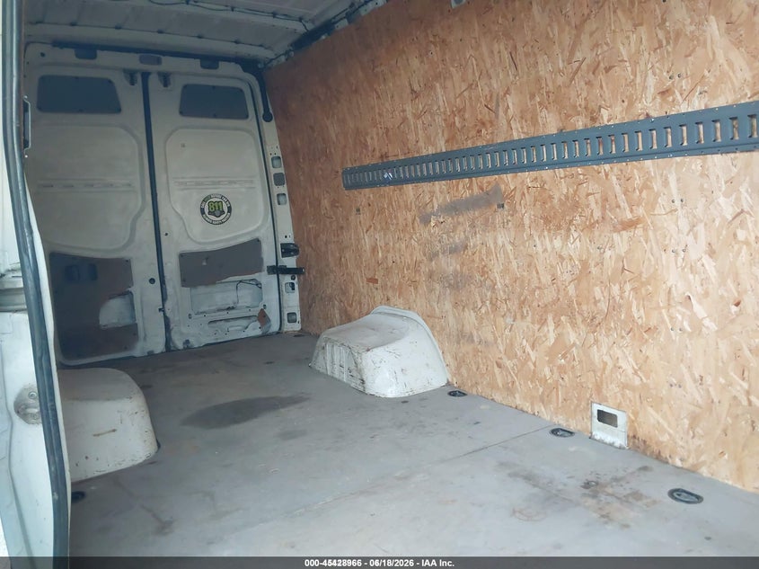 2007 Dodge Sprinter VIN WD0PF145275218373 IAAI salvage auction — LEFT & RIGHT, Clear (Missouri), sold $4,000 on 2026-07-15 (photo 8)