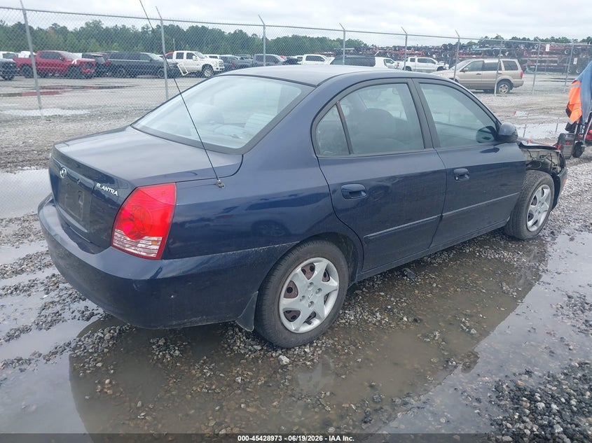 2005 Hyundai Elantra VIN KMHDN46D25U965653 IAAI salvage auction — RIGHT FRONT, Clear (Georgia), sold $675 on 2026-07-10 (photo 4)