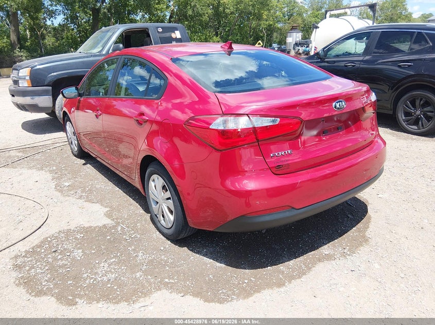 2016 Kia Forte VIN KNAFK4A68G5613377 IAAI salvage auction — STORM DAMAGE, Clear (Indiana), sold $1,250 on 2026-07-22 (photo 3)