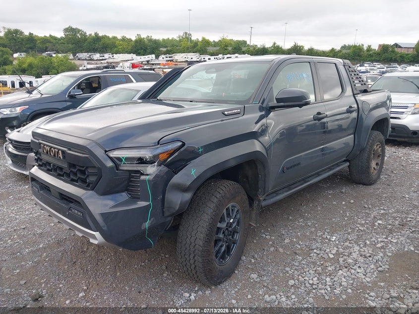 2024 Toyota Tacoma VIN 3TYLF5LNXRT005530 IAAI salvage auction — FRONT END, Salvage (Tennessee), sold $29,500 on 2026-07-30 (photo 2)