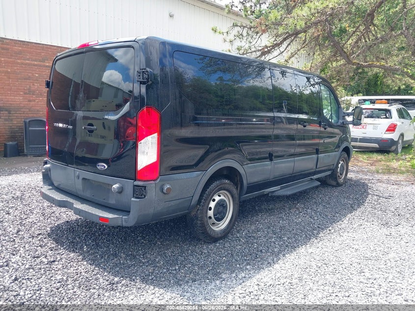 2018 Ford Transit-350 VIN 1FBZX2ZM4JKA99825 IAAI salvage auction — NORMAL WEAR, Sf97 (New York), sold $21,000 on 2026-07-23 (photo 4)
