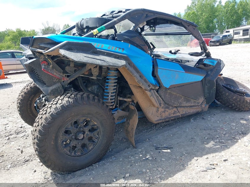 2023 Can-am/ brp Maverick VIN 3JBVGAY40PE000700 IAAI salvage auction — RIGHT FRONT, Bill Of Sale (Wisconsin), sold $7,750 on 2026-07-15 (photo 4)