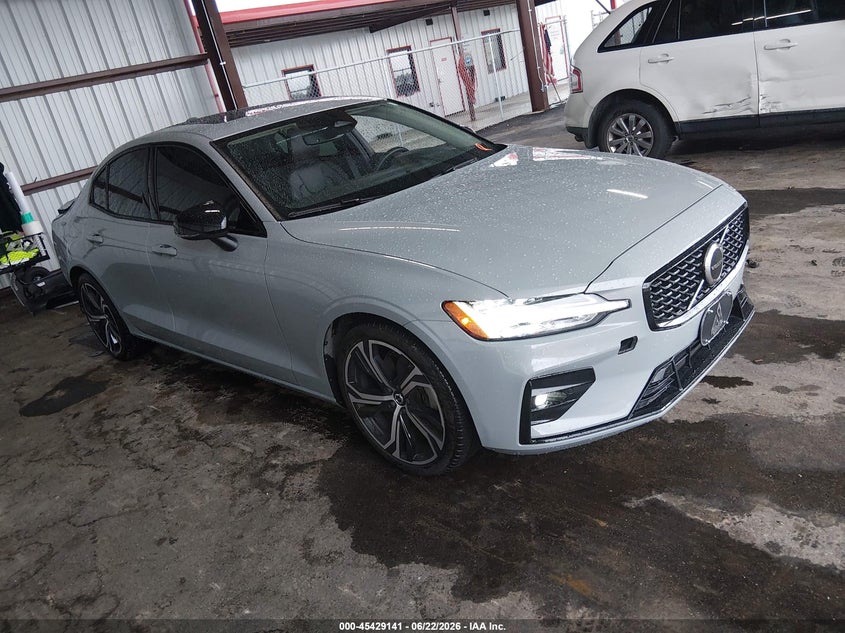 2024 Volvo S60 VIN 7JRL12TK8RG324001 — IAAI salvage auction photo