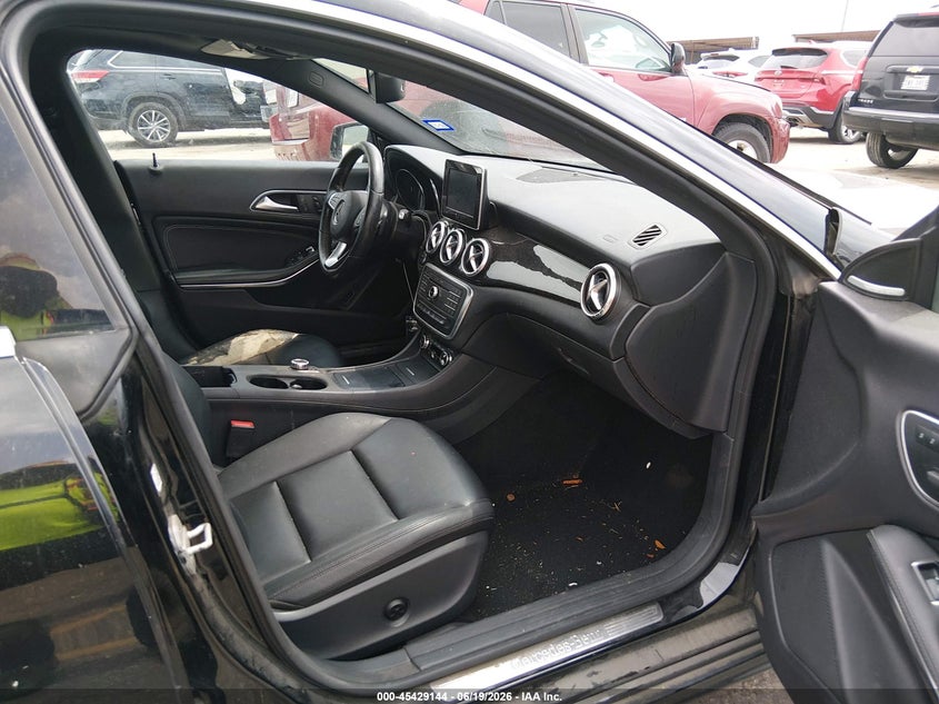 2015 Mercedes-benz Cla-klasse VIN WDDSJ4EB0FN174739 IAAI salvage auction — FRONT END, Salvage (Texas), sold $1,575 on 2026-07-15 (photo 5)