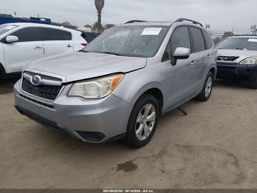 2014 Subaru Forester VIN JF2SJAEC3EH524803 IAAI salvage auction — NORMAL WEAR, Clear (New York), sold $850 on 2026-07-22 (photo 2)
