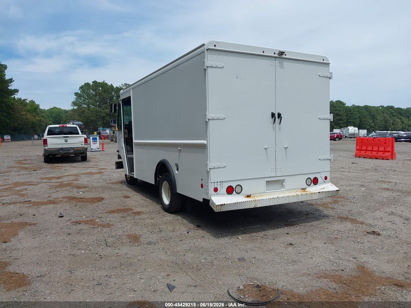 2016 Ford E-350 VIN 1FC3E3KS1GDC55354 IAAI salvage auction — NORMAL WEAR, SF97 (Virginia), sold $18,000 on 2026-07-22 (photo 3)