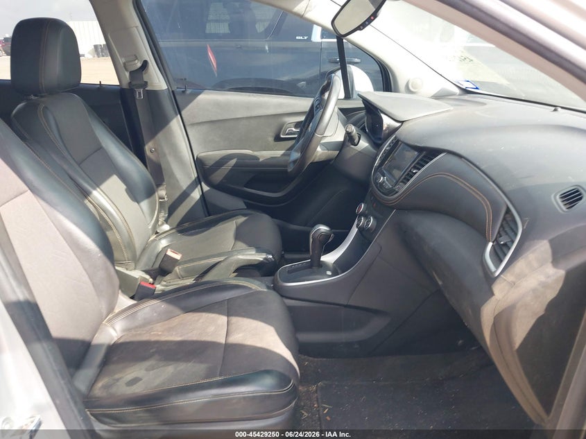 2018 Chevrolet Trax VIN KL7CJLSB8JB638168 IAAI salvage auction — REPOSSESSION, Original (Texas), sold $2,350 on 2026-07-20 (photo 5)