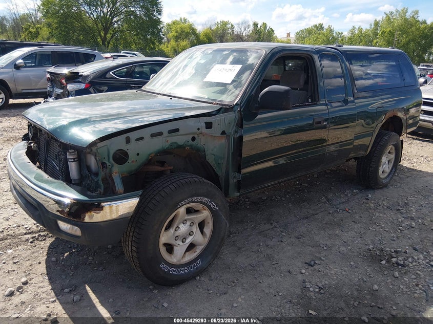 2001 Toyota Tacoma VIN 5TEWN72N11Z718543 IAAI salvage auction — NORMAL WEAR, Clear-Endorsement (Wisconsin), sold $525 on 2026-07-09 (photo 2)