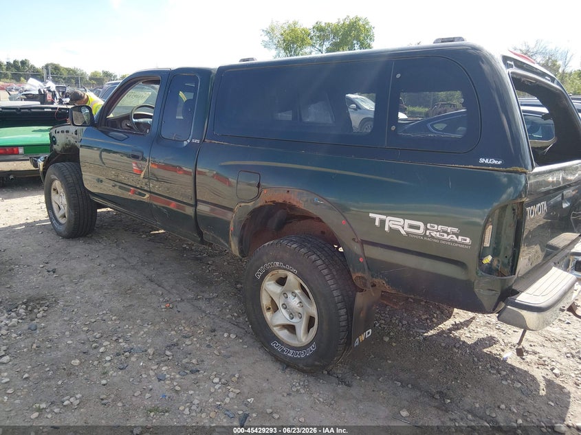 2001 Toyota Tacoma VIN 5TEWN72N11Z718543 IAAI salvage auction — NORMAL WEAR, Clear-Endorsement (Wisconsin), sold $525 on 2026-07-09 (photo 3)