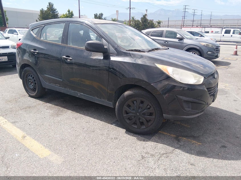 2011 Hyundai Tucson VIN KM8JT3AB9BU120206 IAAI salvage auction — NORMAL WEAR, Clear (Washington), sold $350 on 2026-07-28 (photo 1)