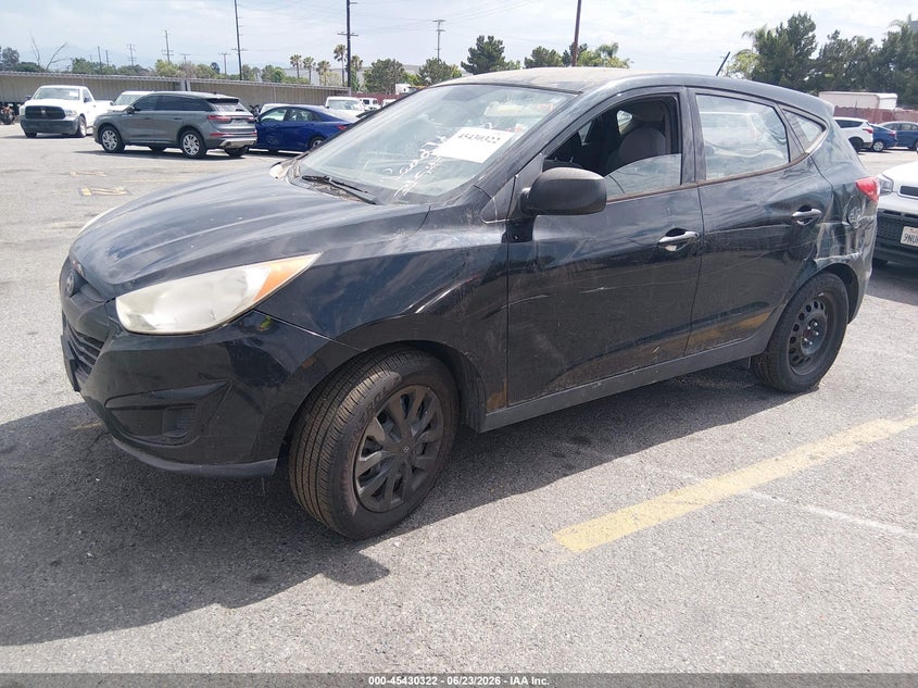 2011 Hyundai Tucson VIN KM8JT3AB9BU120206 IAAI salvage auction — NORMAL WEAR, Clear (Washington), sold $350 on 2026-07-28 (photo 2)
