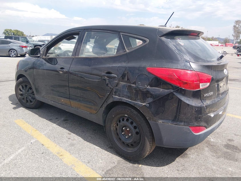 2011 Hyundai Tucson VIN KM8JT3AB9BU120206 IAAI salvage auction — NORMAL WEAR, Clear (Washington), sold $350 on 2026-07-28 (photo 3)