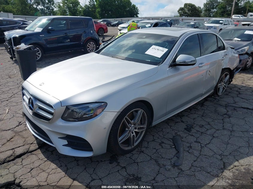 2017 Mercedes-benz E-klasse VIN WDDZF4JB1HA058871 IAAI salvage auction — ALL OVER, Salvage Title, sold $3,550 on 2026-08-07 (photo 2)